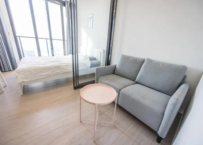 Apartamento High Skyview With Desk Pool Gym Mrt 200m